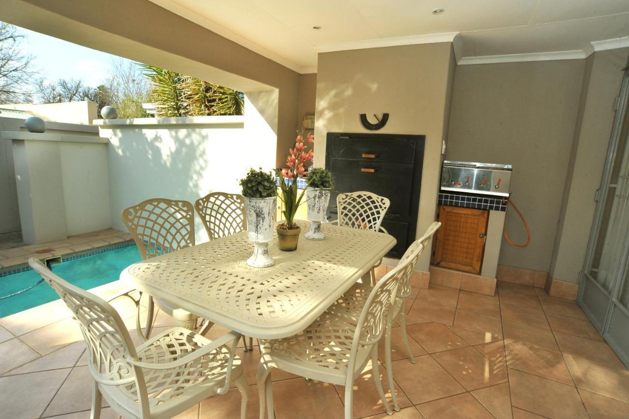 Adato Guesthouse Potchefstroom Exterior foto